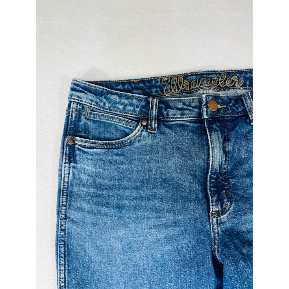 Wrangler Womens Bootcut Jeans Medium Wash Denim Blue 5-Pocket Size 33x29 - Picture 2 of 13